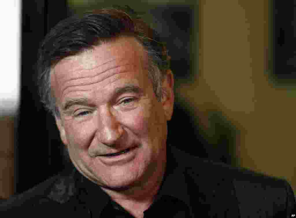 Diễn viên Robin Williams tại buổi ra mắt bộ phim &quot;Người bố vĩ đại nhất thế giới&quot; tại Los Angeles, ngày 13 tháng 8, 2009. &nbsp;